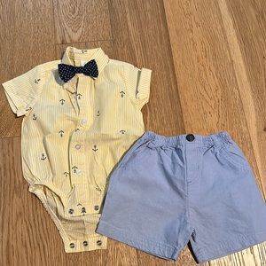 Little Me-2 piece set- size 9 months